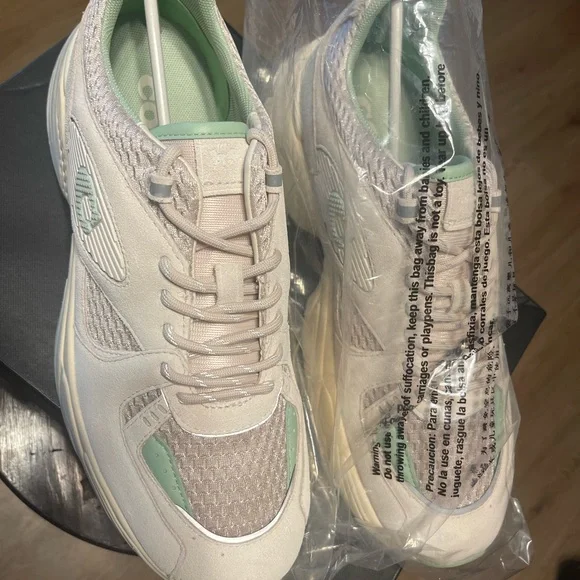 Coach Men’s mixed tech running style trainers - Picture 6 of 6